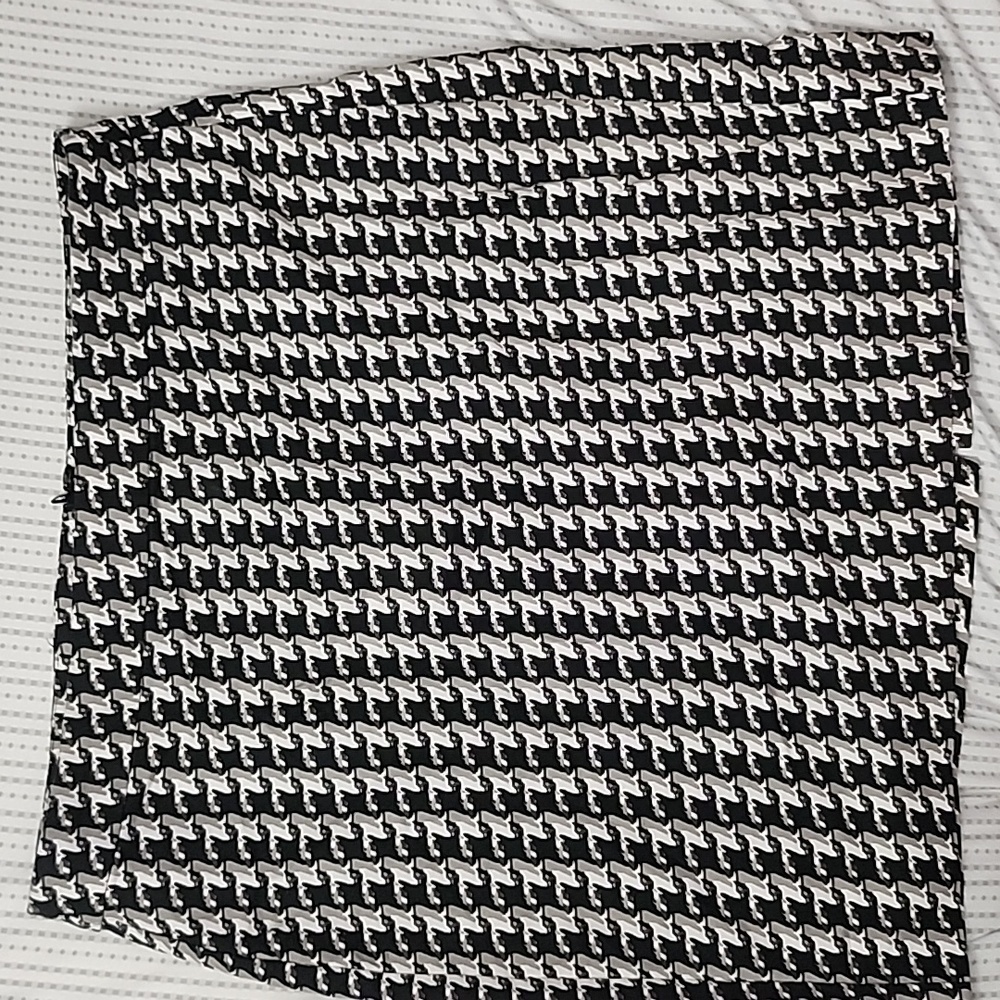 Banana Republic mini skirt